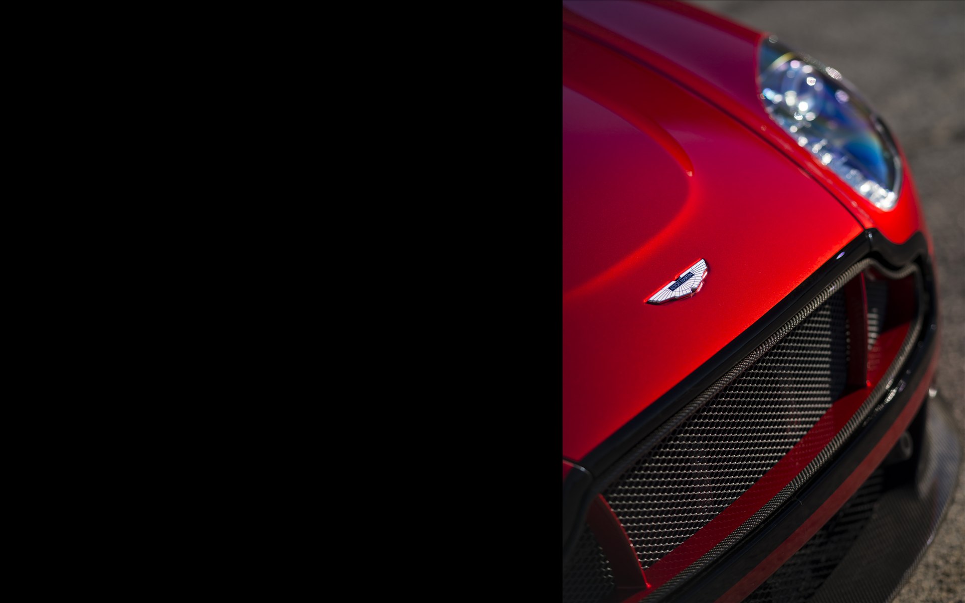 Aston Martin V12 Vantage S 2014